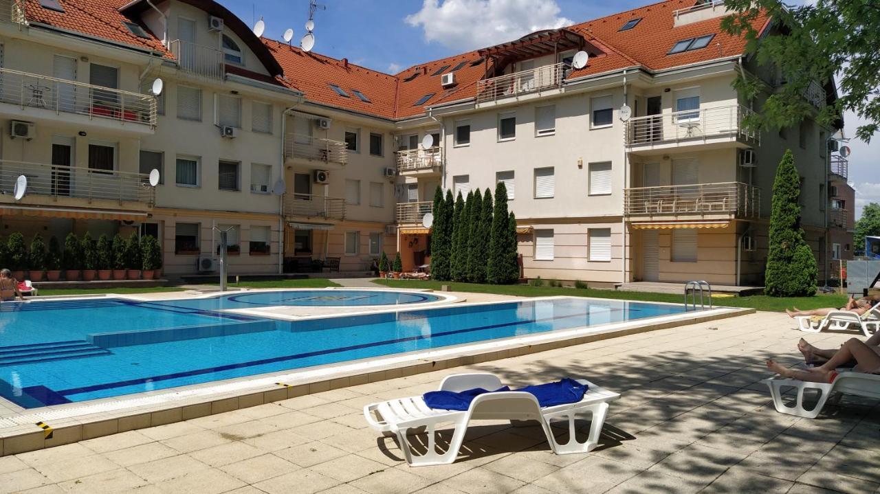 Gabi & Gabi Apartments Hajdúszoboszló 外观 照片