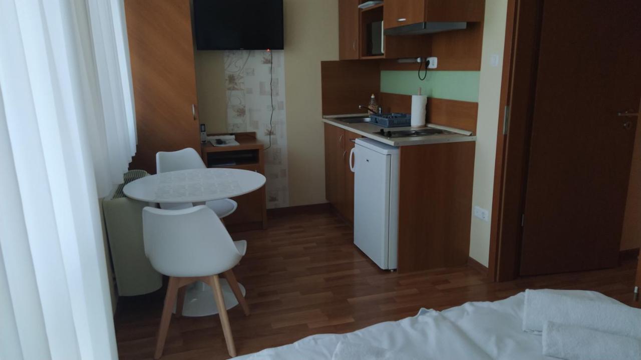 Gabi & Gabi Apartments Hajdúszoboszló 外观 照片